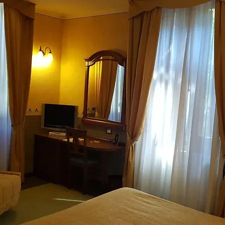 فندق Antica Dimora Basilewsky 3*